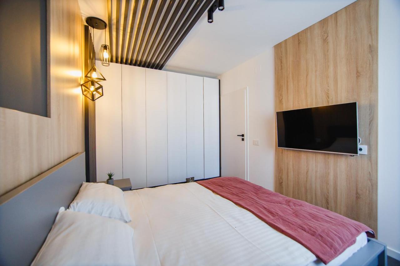 Duo Vibe Apartment 오라데아 외부 사진