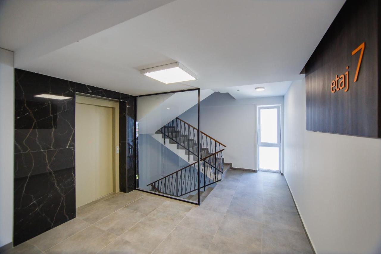 Duo Vibe Apartment 오라데아 외부 사진